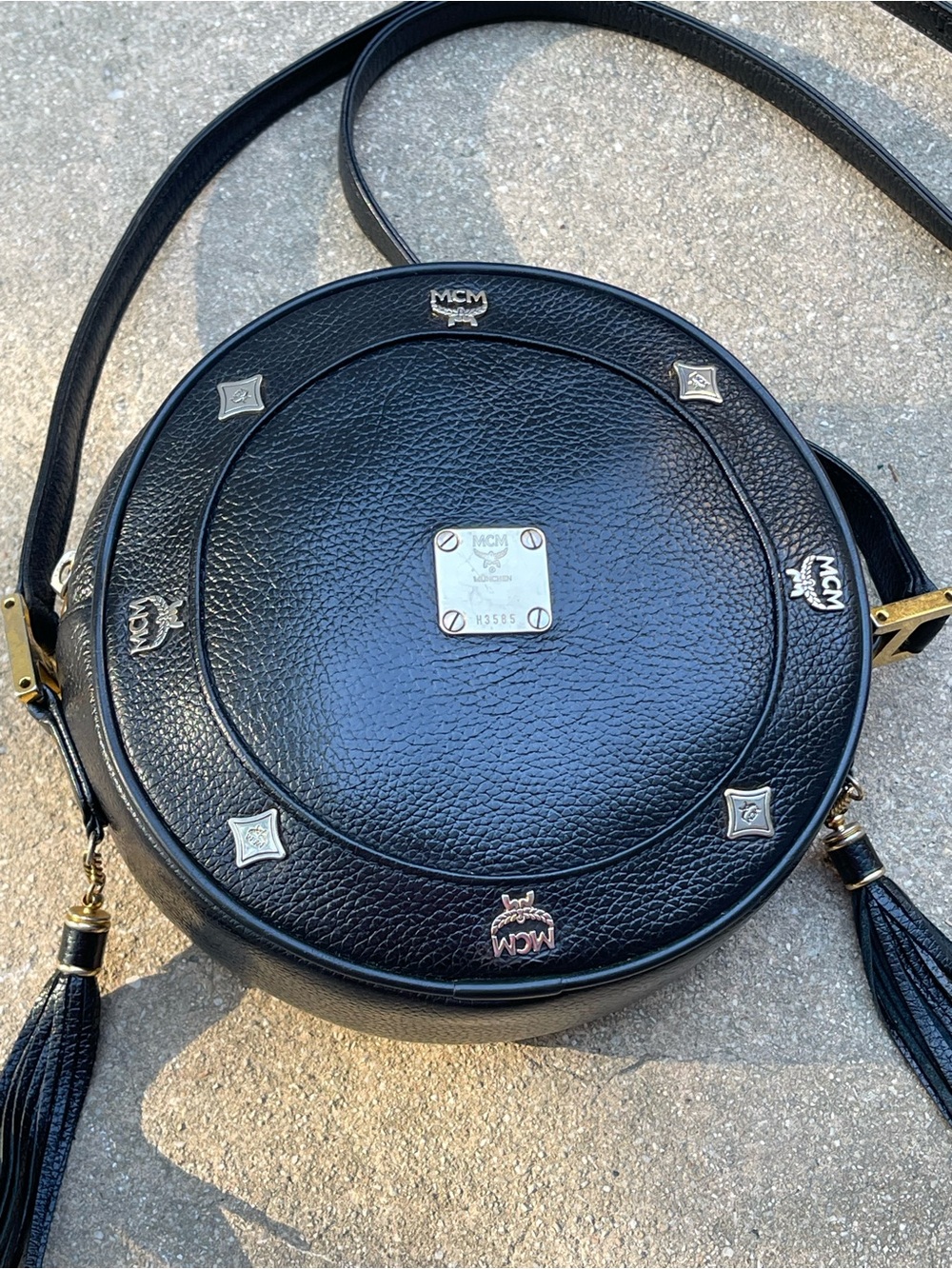Vintage MCM Black Pebbled Leather Tambourine Crossbody Germany tassels
Designer - Picture 3 of 9